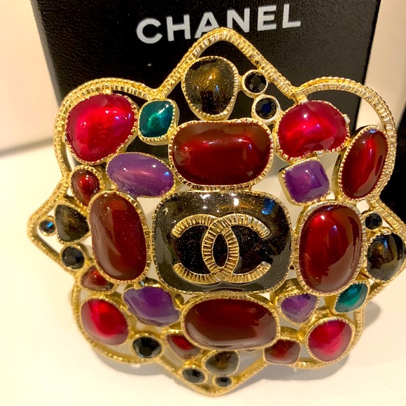 CHANEL CC Multicolor Gem Stone Large Vendura Style Brooch Pin Gold Pink Purple - Picture 2 of 13